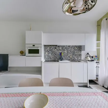 Apartment Luckey Homes - Boulevard Des Nations *