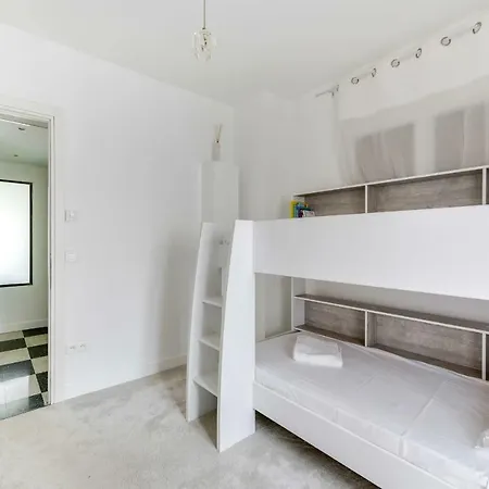 Apartment Luckey Homes - Boulevard Des Nations *